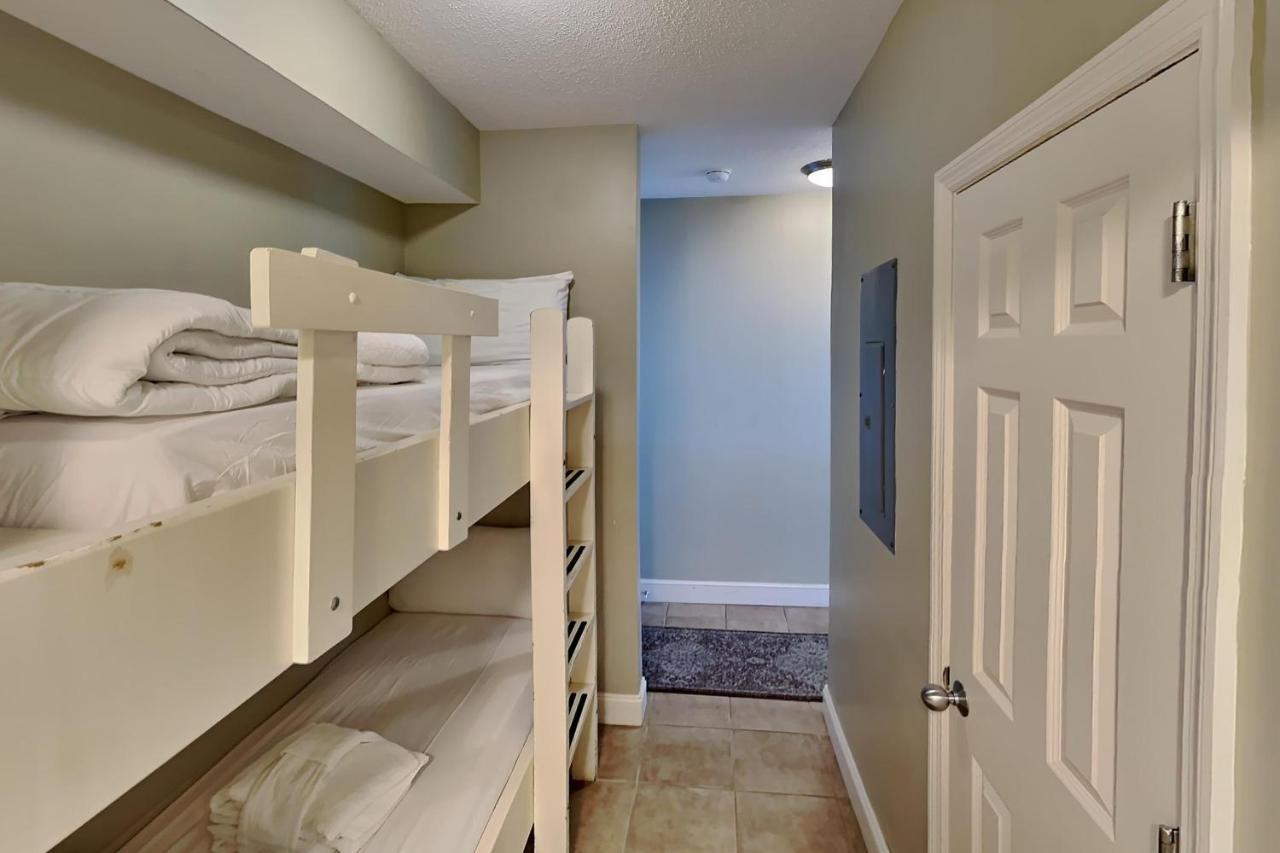 Majestic Towers I 1608 Apartment