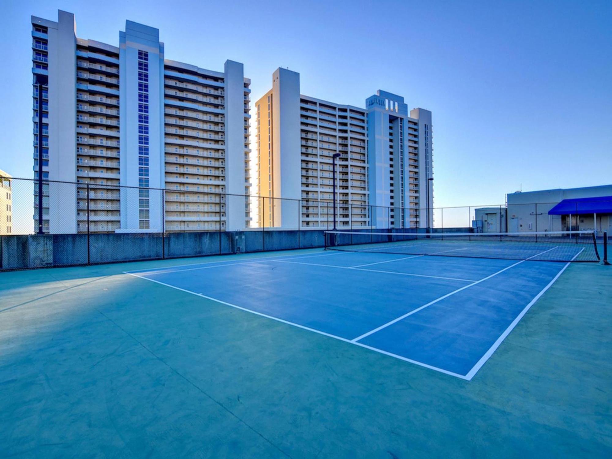 Majestic Towers I 1608 Apartment *