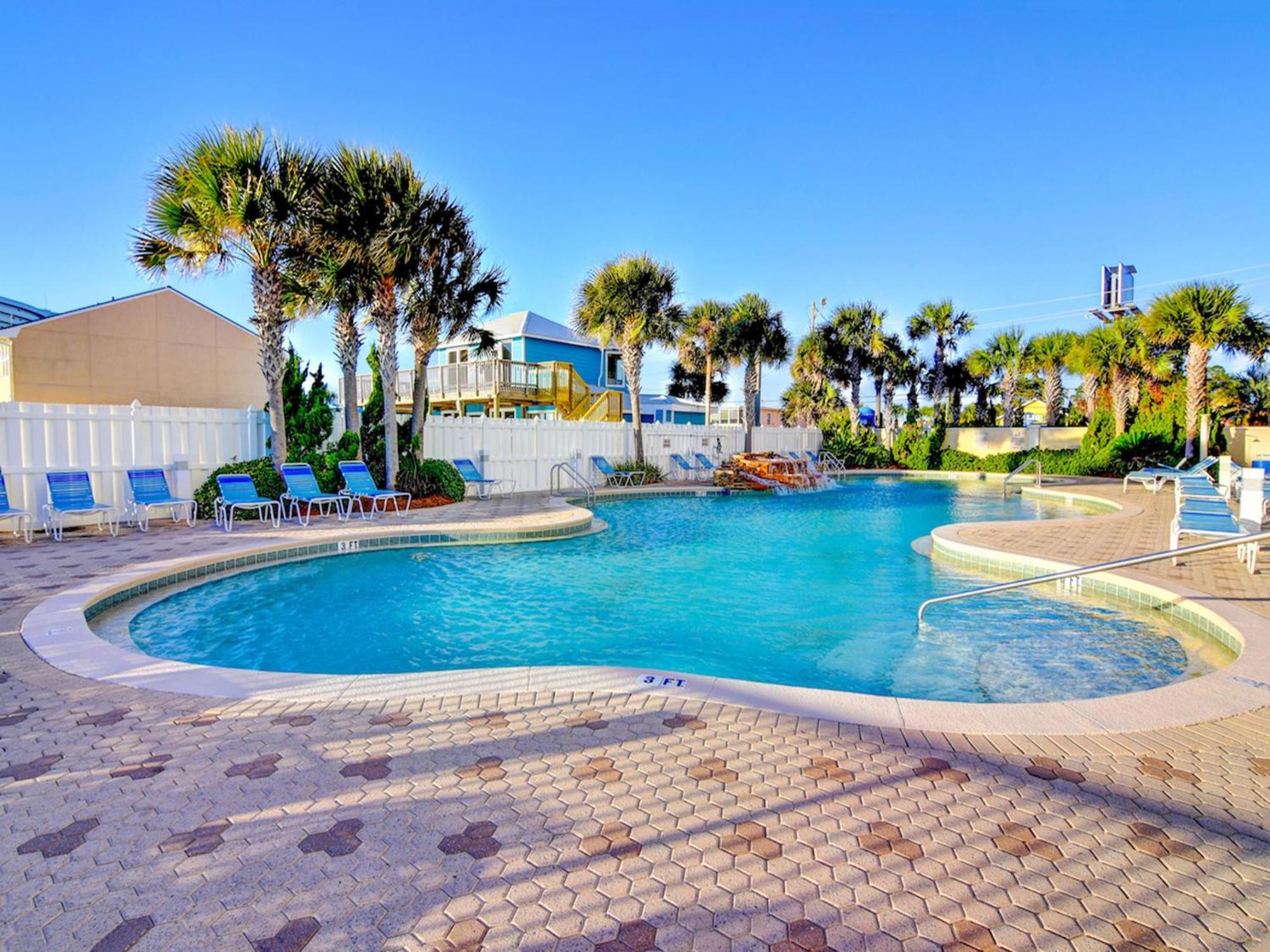 Majestic Towers I 1608 Apartment *