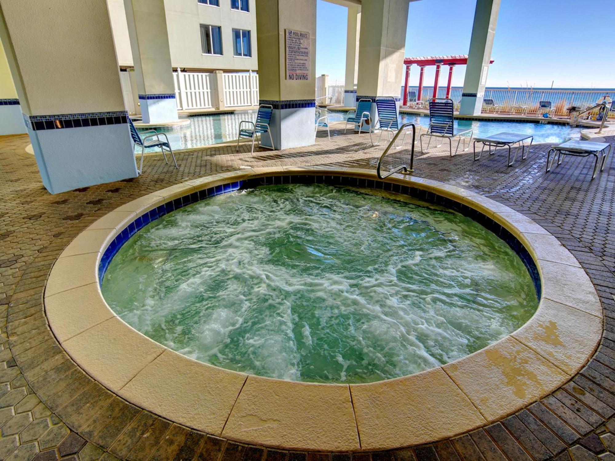 Apartment Majestic Towers I 1608