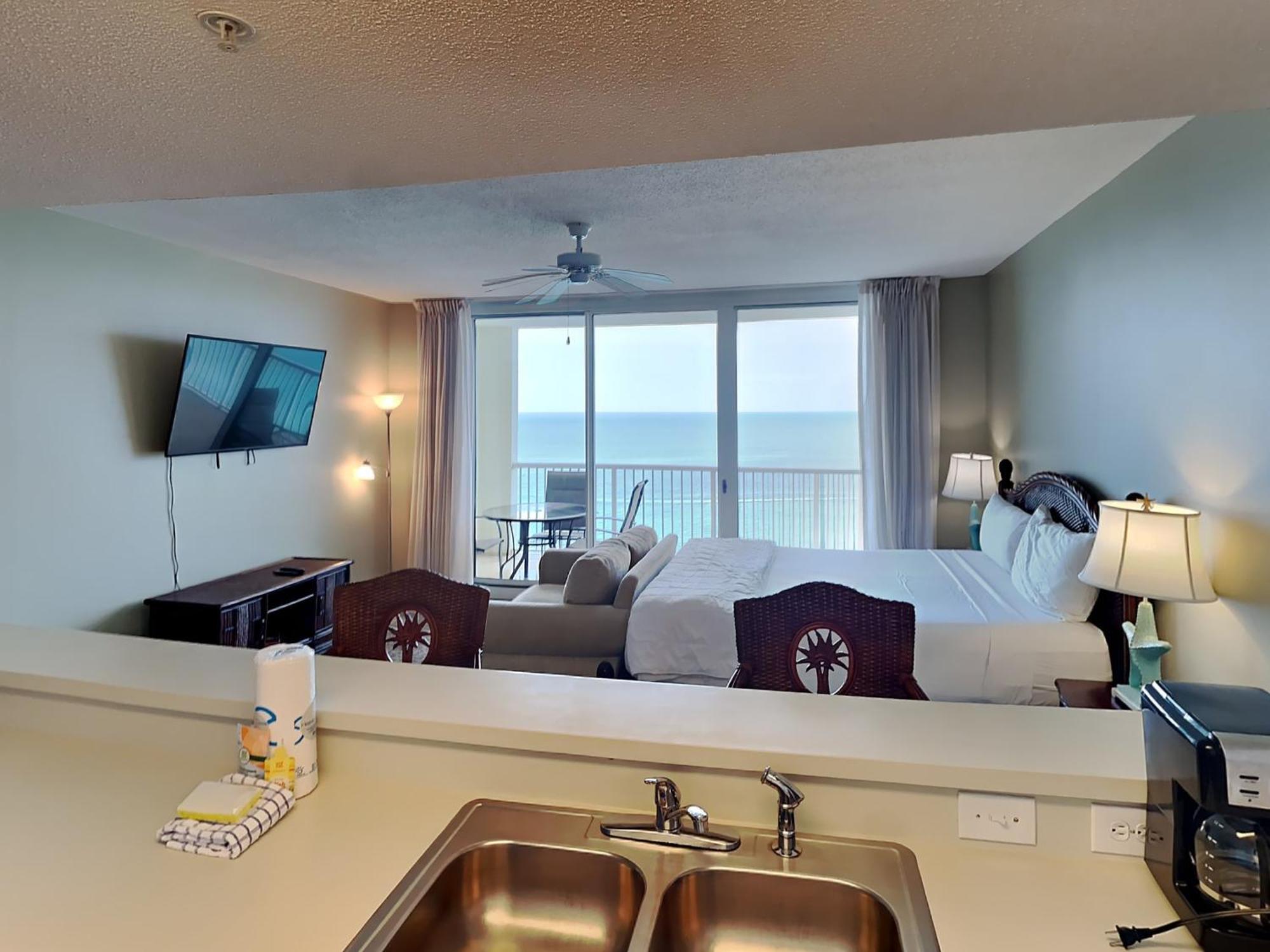 Majestic Towers I 1608 * Panama City Beach
